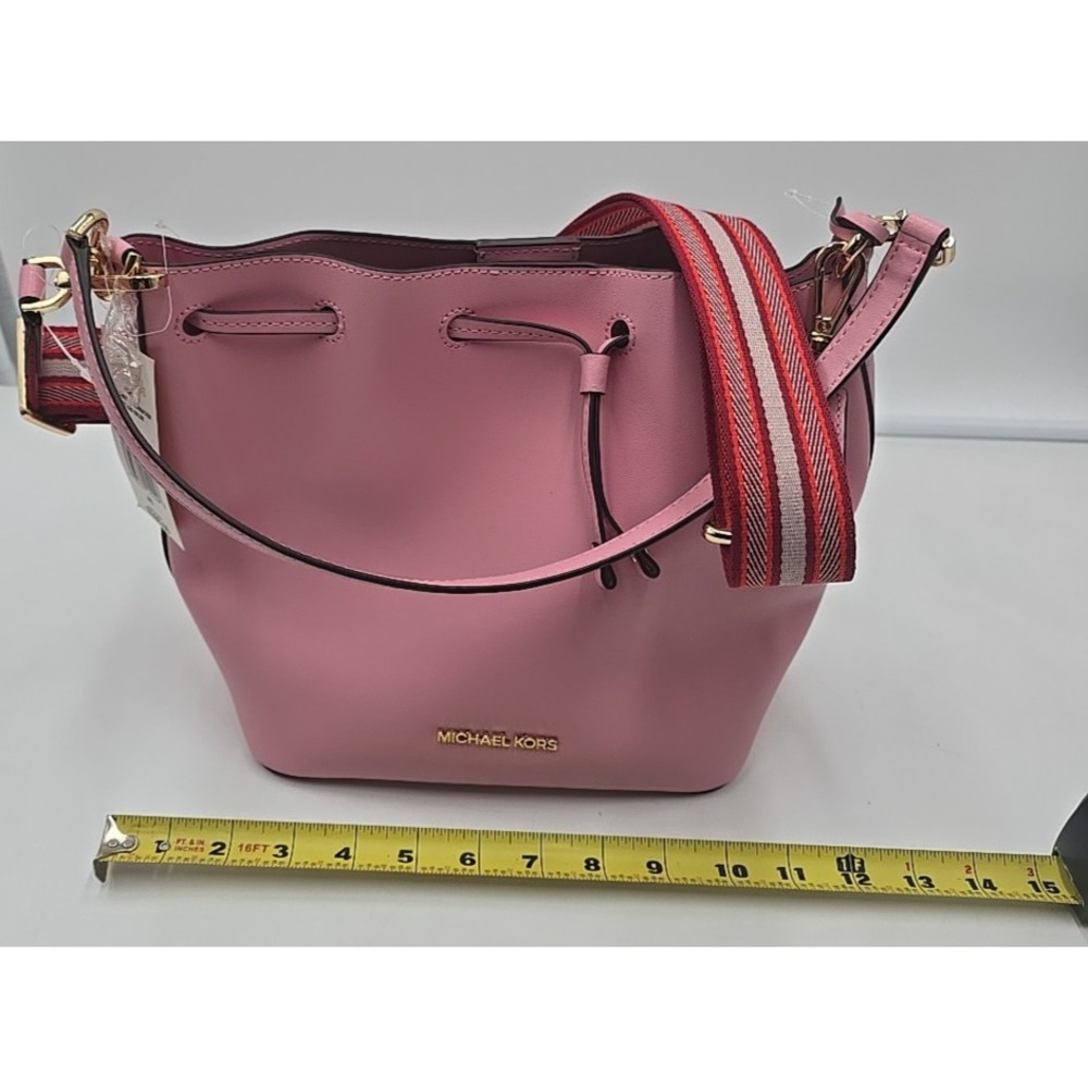 NEW MICHAEL Michael Kors Eden Medium Leather Pink Bucket Shoulder Bag MSRP $398. - Picture 16 of 16
